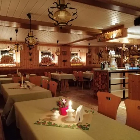 אורחן Erbgerichtsgasthof Holzhau