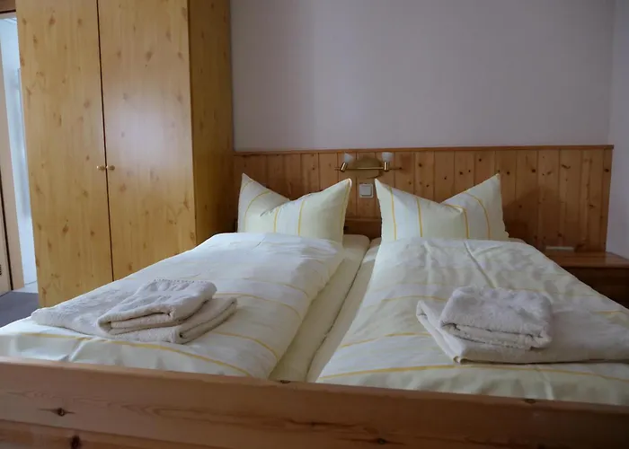 Erbgerichtsgasthof Holzhau Мини-отель *